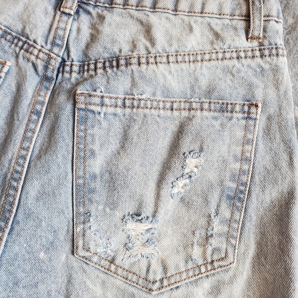 NWT No Boundaries Lightwash Super High-Rise Jeans - Picture 13 of 16